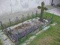 Mormint manastirea Sinaia.jpg